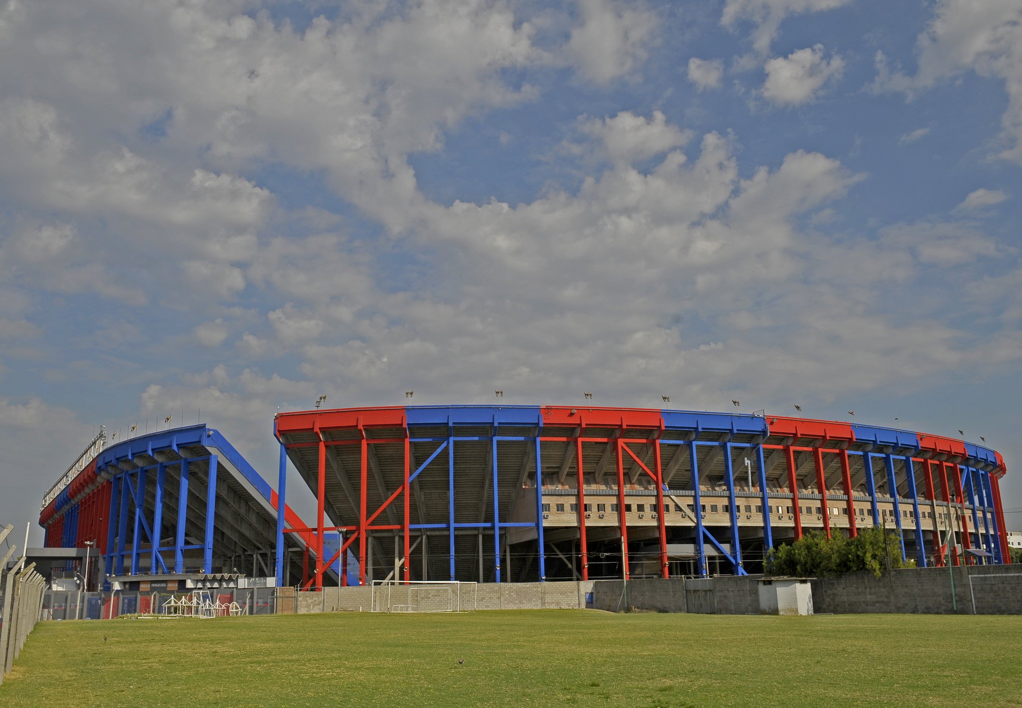 EL NUEVO GASÓMETRO LISTO Y RENOVADO San Lorenzo de América